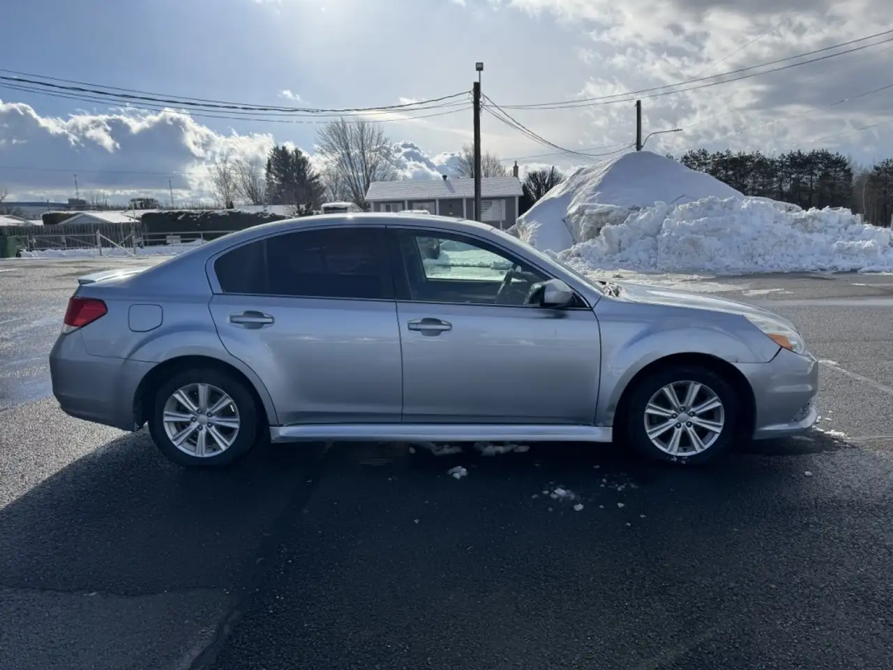 Subaru Legacy photo Subaru Legacy
