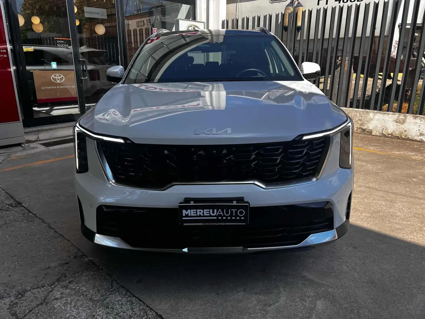 Kia Sorento 2.2 CRDi DCT8 4WD Evolution Weiß - 2