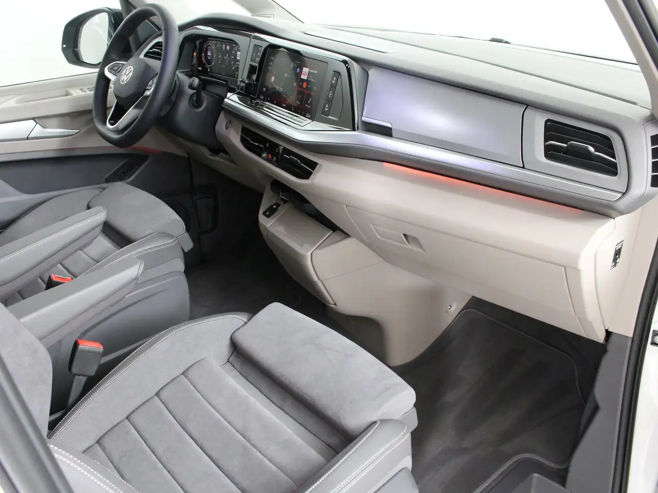 Volkswagen T7 Multivan VW T7 Multivan Edition TDI, миниатюра 9