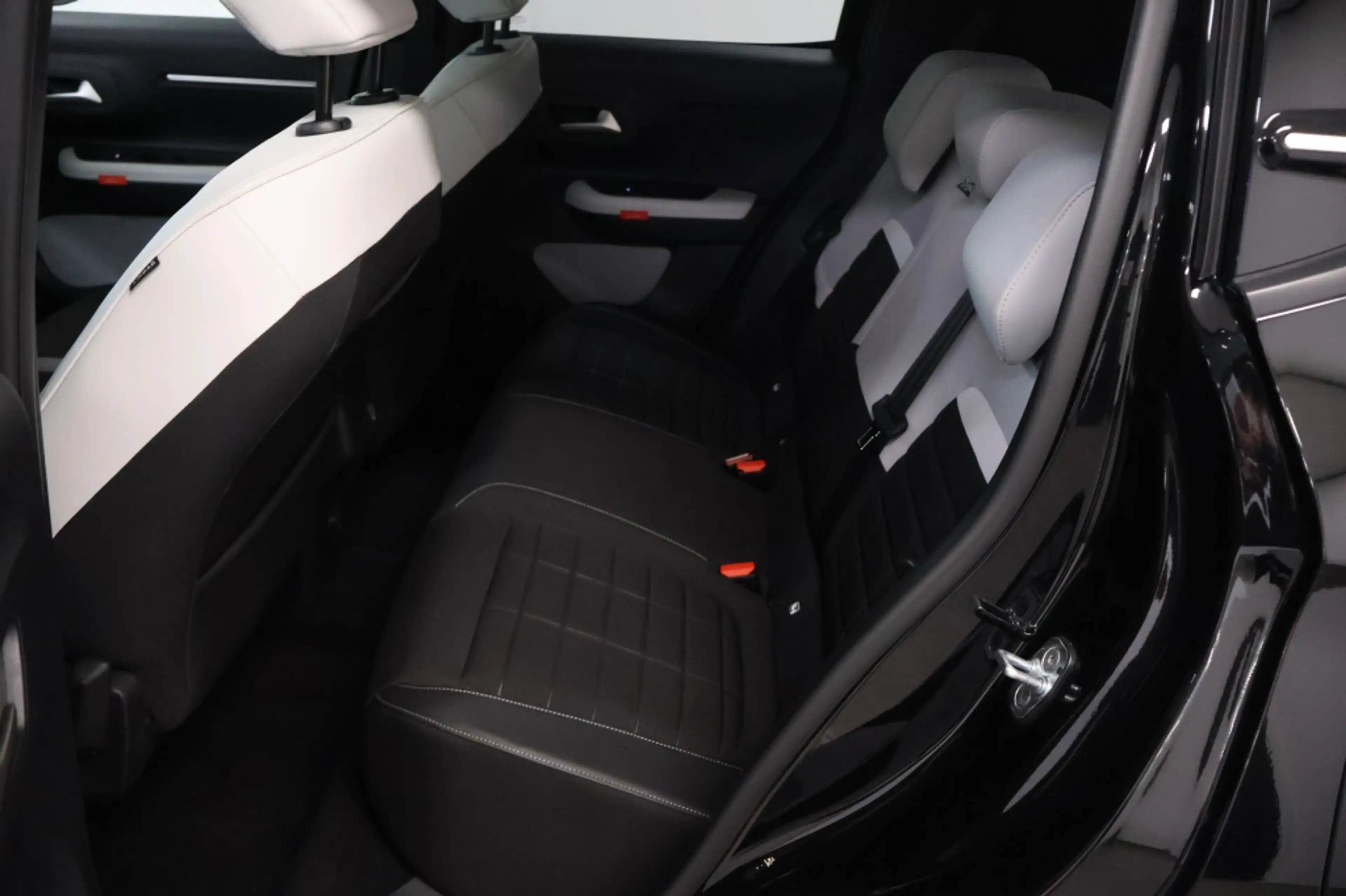 Citroen E-C3 Max 113pk Comfort Range 44 kWh | WLTP 328km — photo 10