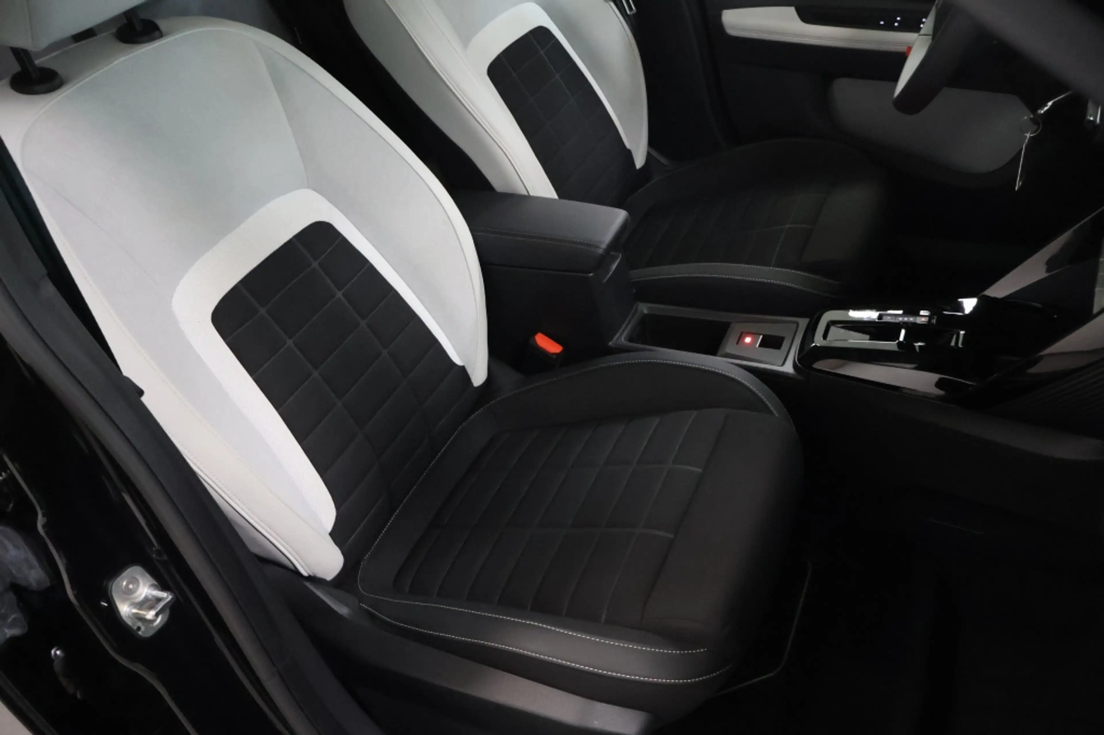 Citroen E-C3 Max 113pk Comfort Range 44 kWh | WLTP 328km — photo 11