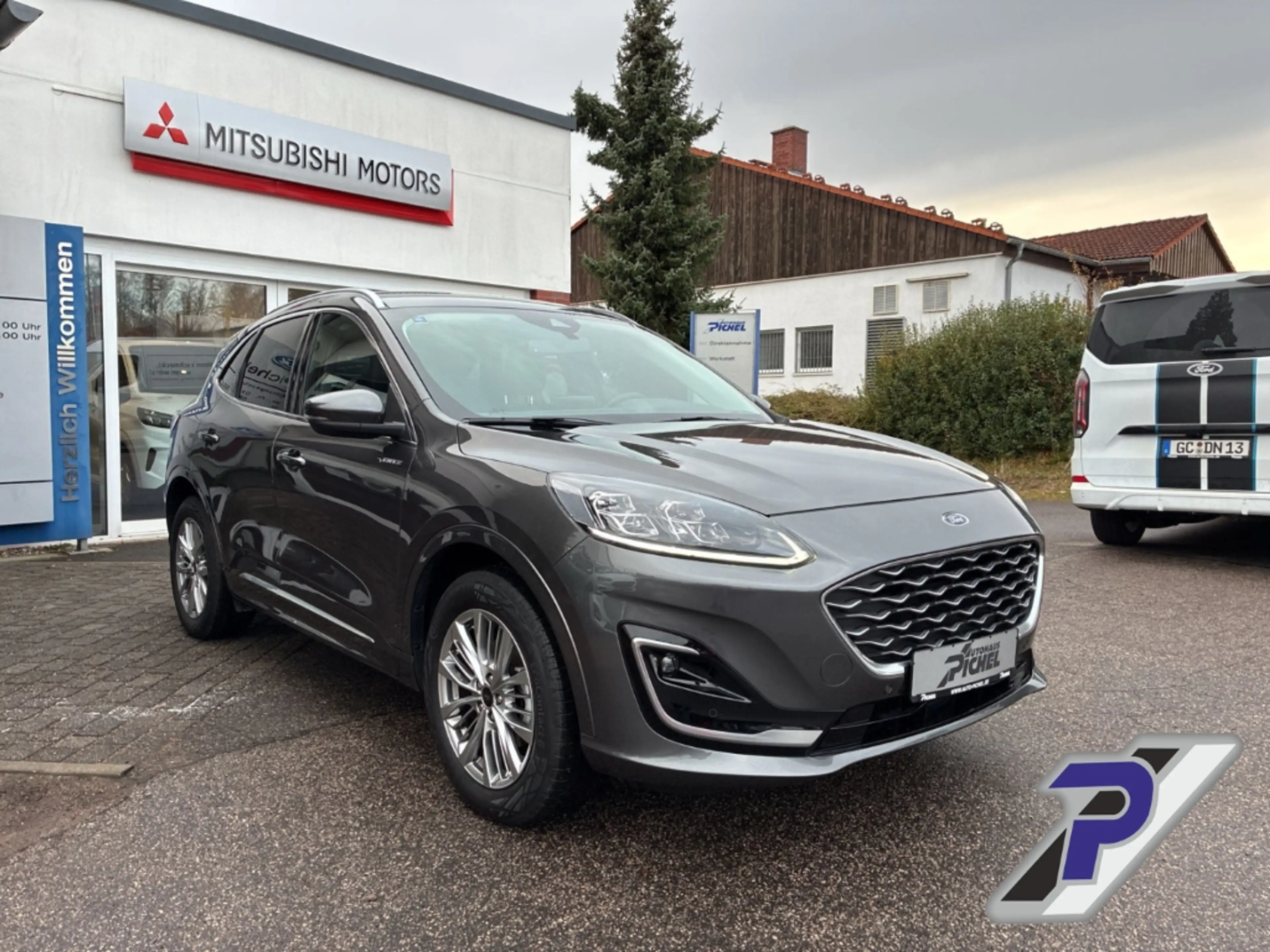 Ford Kuga PHEV Vignale AKTIONSFAHRZEUG AHK+LED+TOP-ZUSTAND — photo 8