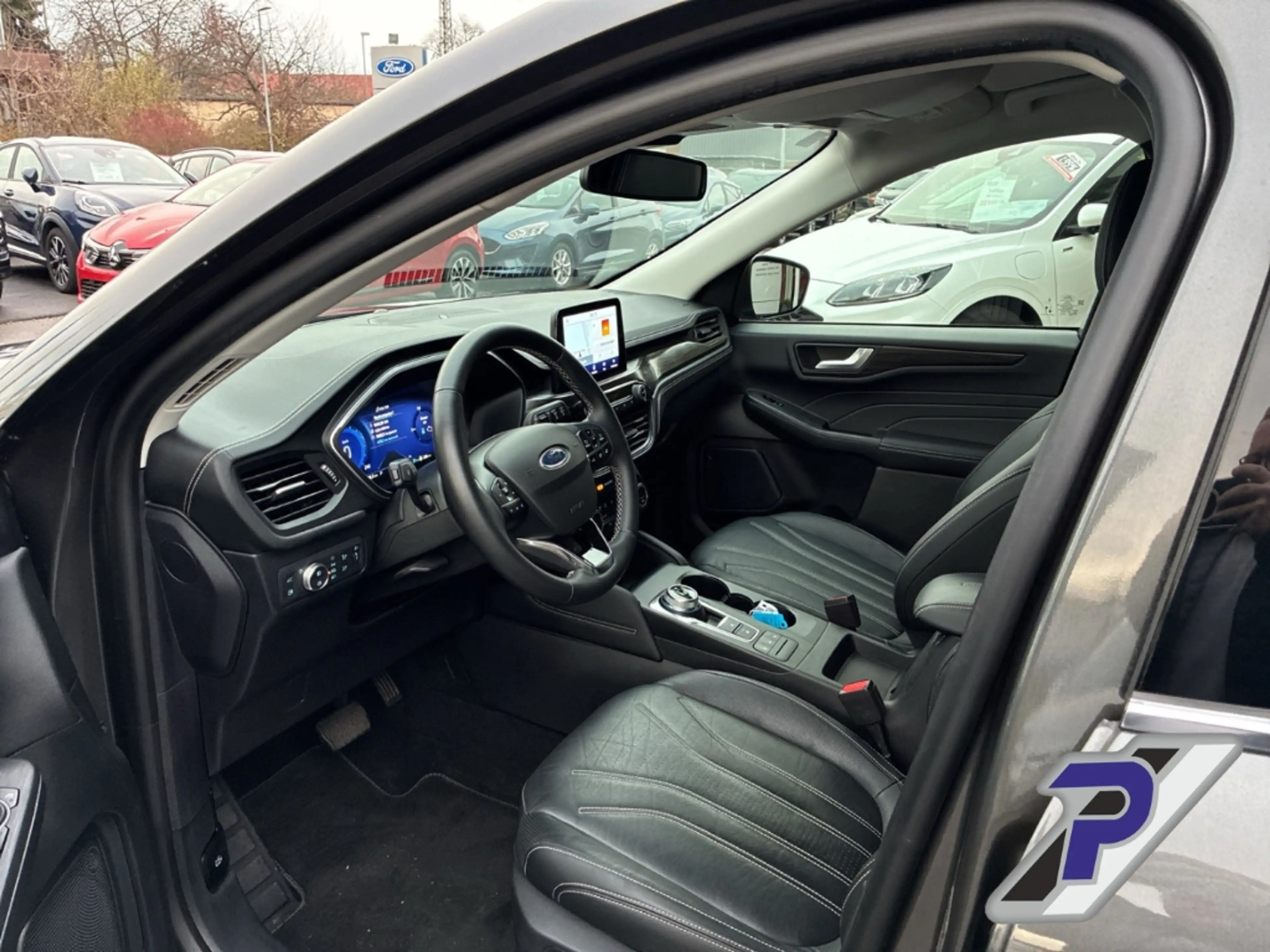 Ford Kuga PHEV Vignale AKTIONSFAHRZEUG AHK+LED+TOP-ZUSTAND — photo 13