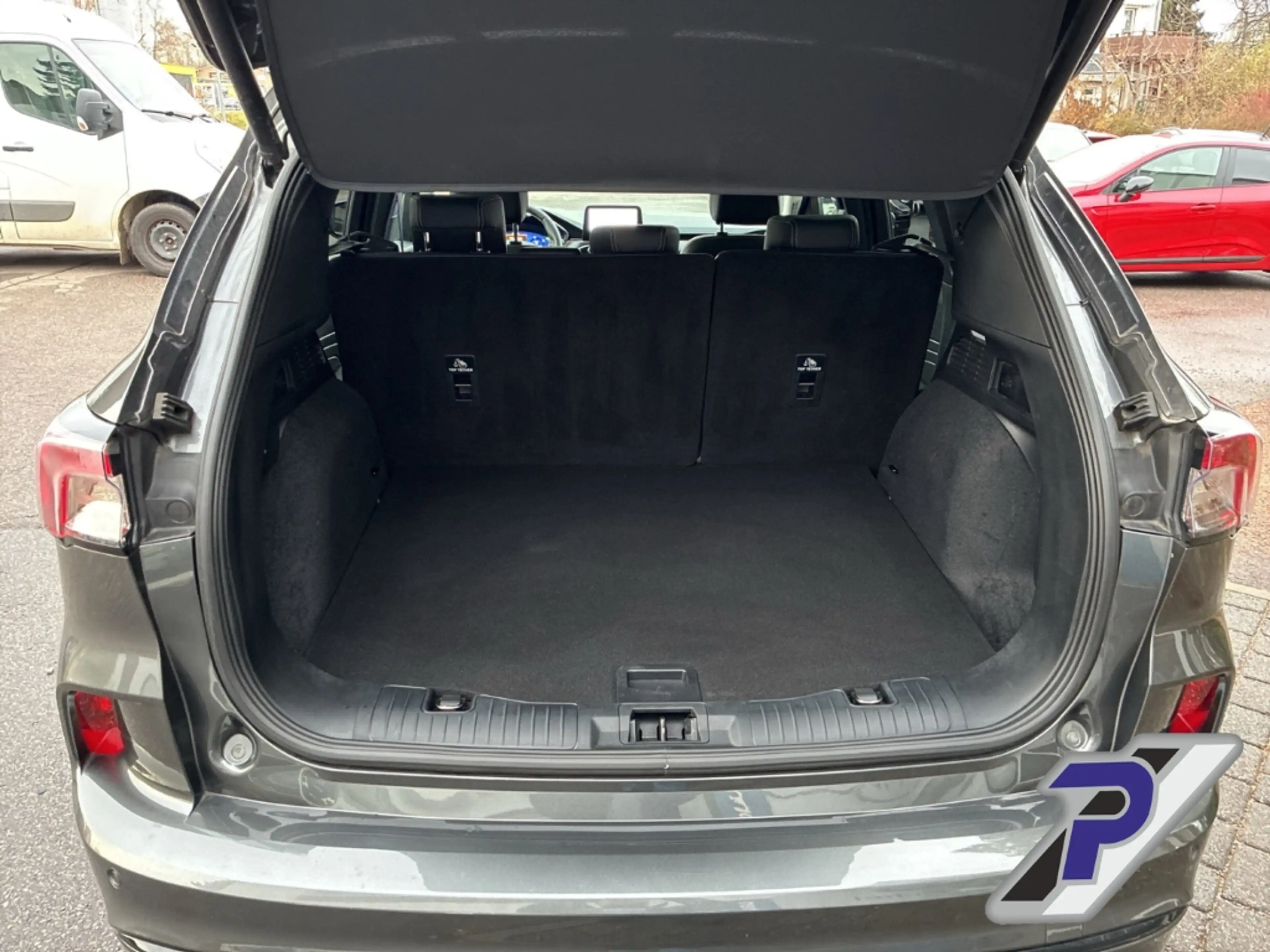 Ford Kuga PHEV Vignale AKTIONSFAHRZEUG AHK+LED+TOP-ZUSTAND — photo 11