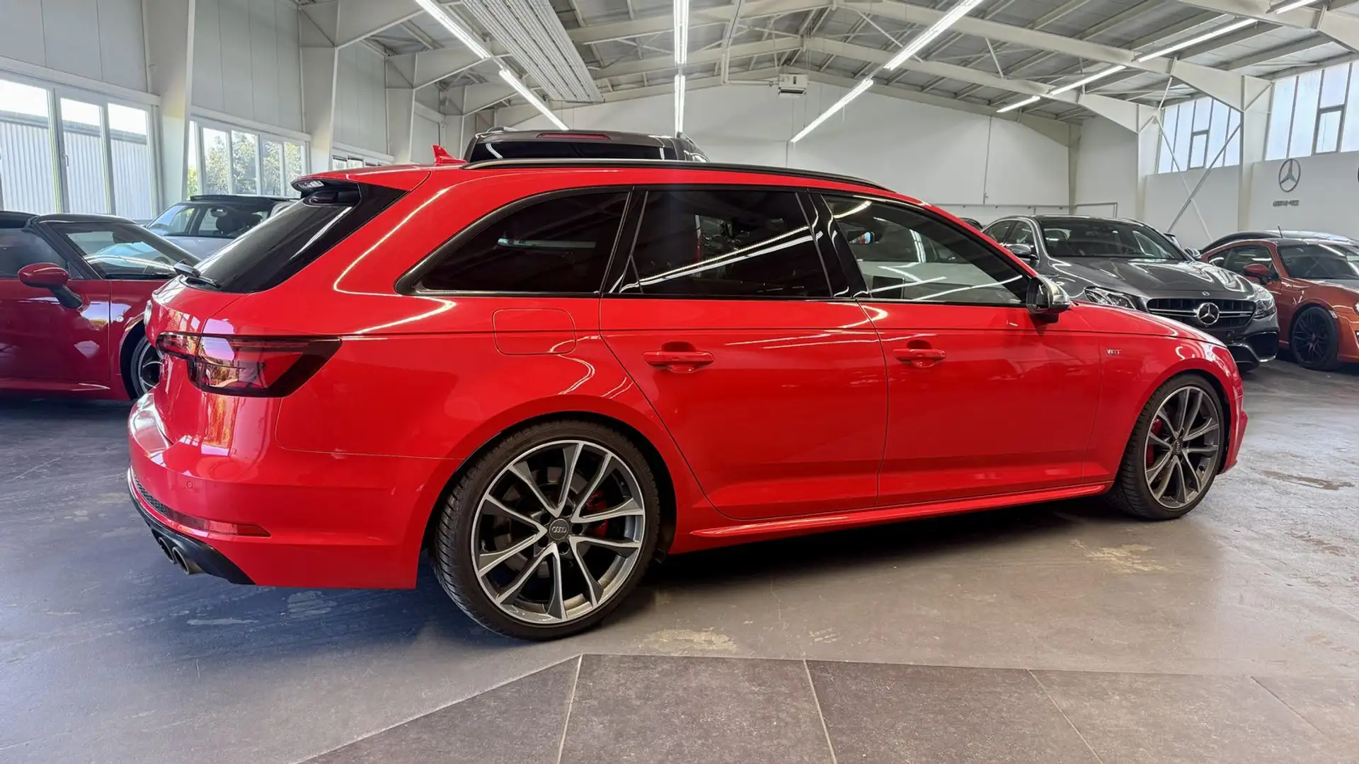 Audi S4 3.0 TFSI quattro*KW*Pano*Virtual*B&O*SHeizung - 2