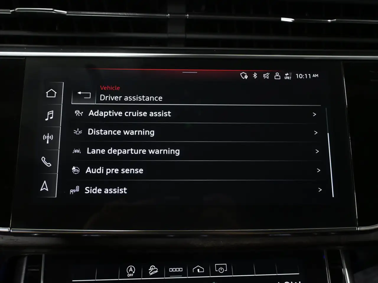 Audi Q8 снимка Audi Q8