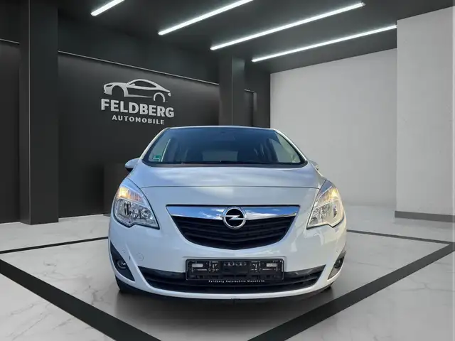 Opel Meriva B Design Edition