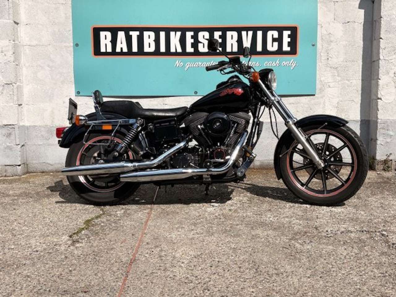 Harley-Davidson Dyna Glide Sturgis - STUPENDA - 17000km