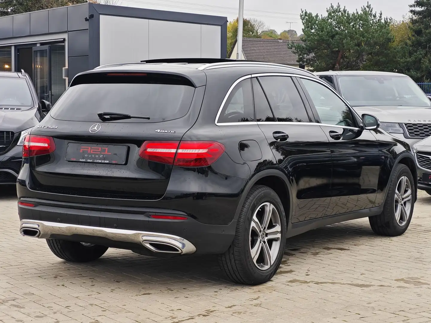 Mercedes-Benz GLC 250 d 4Matic Pano|LED|Off-Road|LED|Navi|SHZ Negro - 2