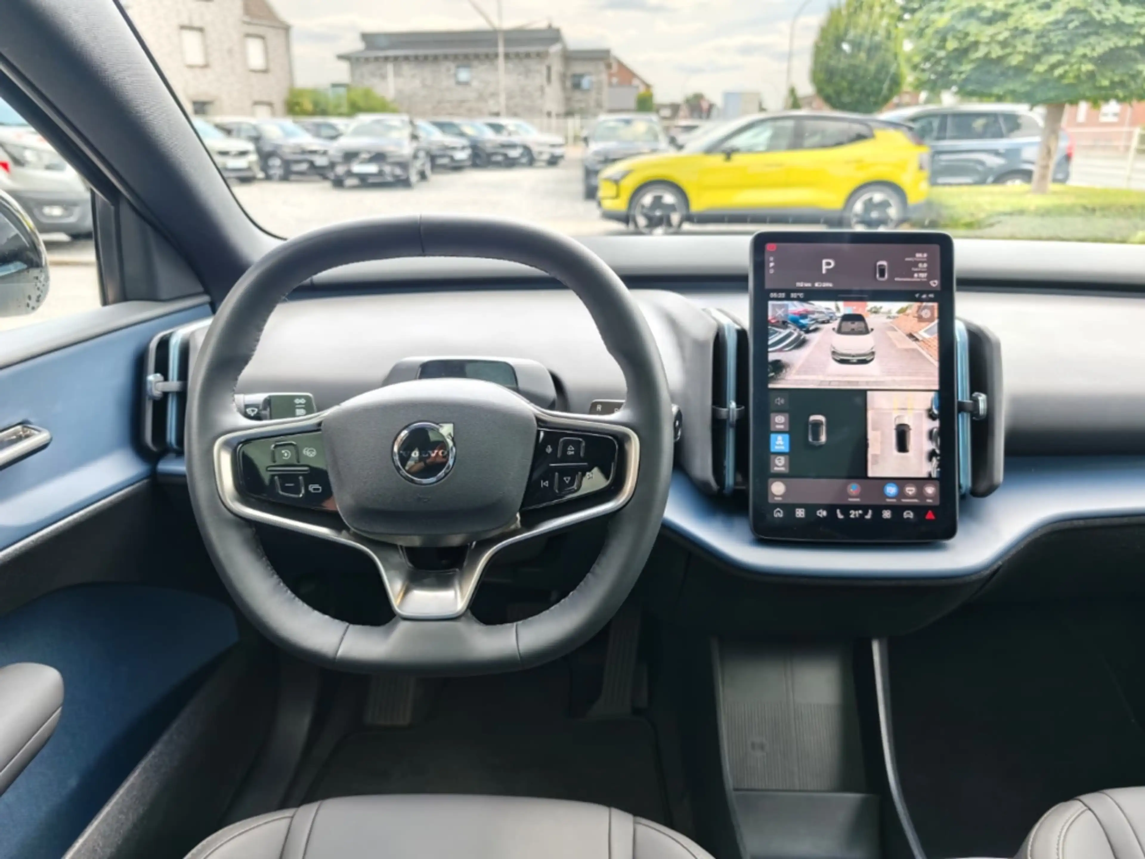 Volvo EX30 Cross Country Ultra  Performance Pure Electric AWD — photo 15