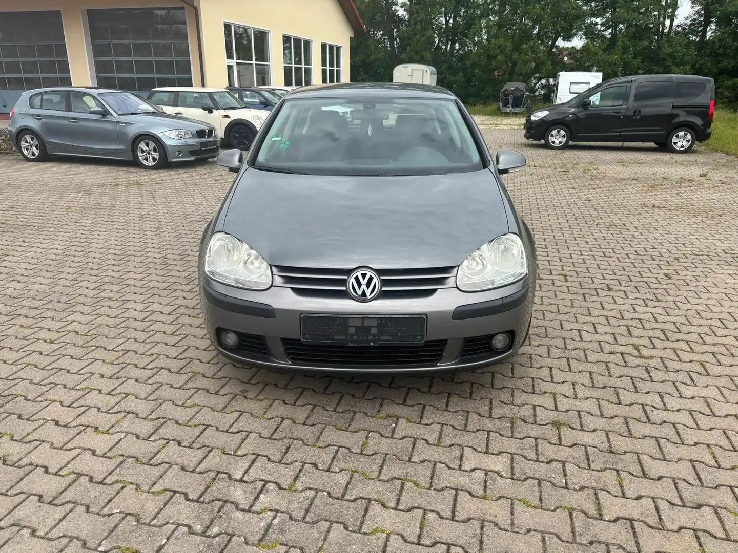 Volkswagen Golf V Lim. Trendline-Klima-Stzhz-Tüv 02.2027 Grigio - 1