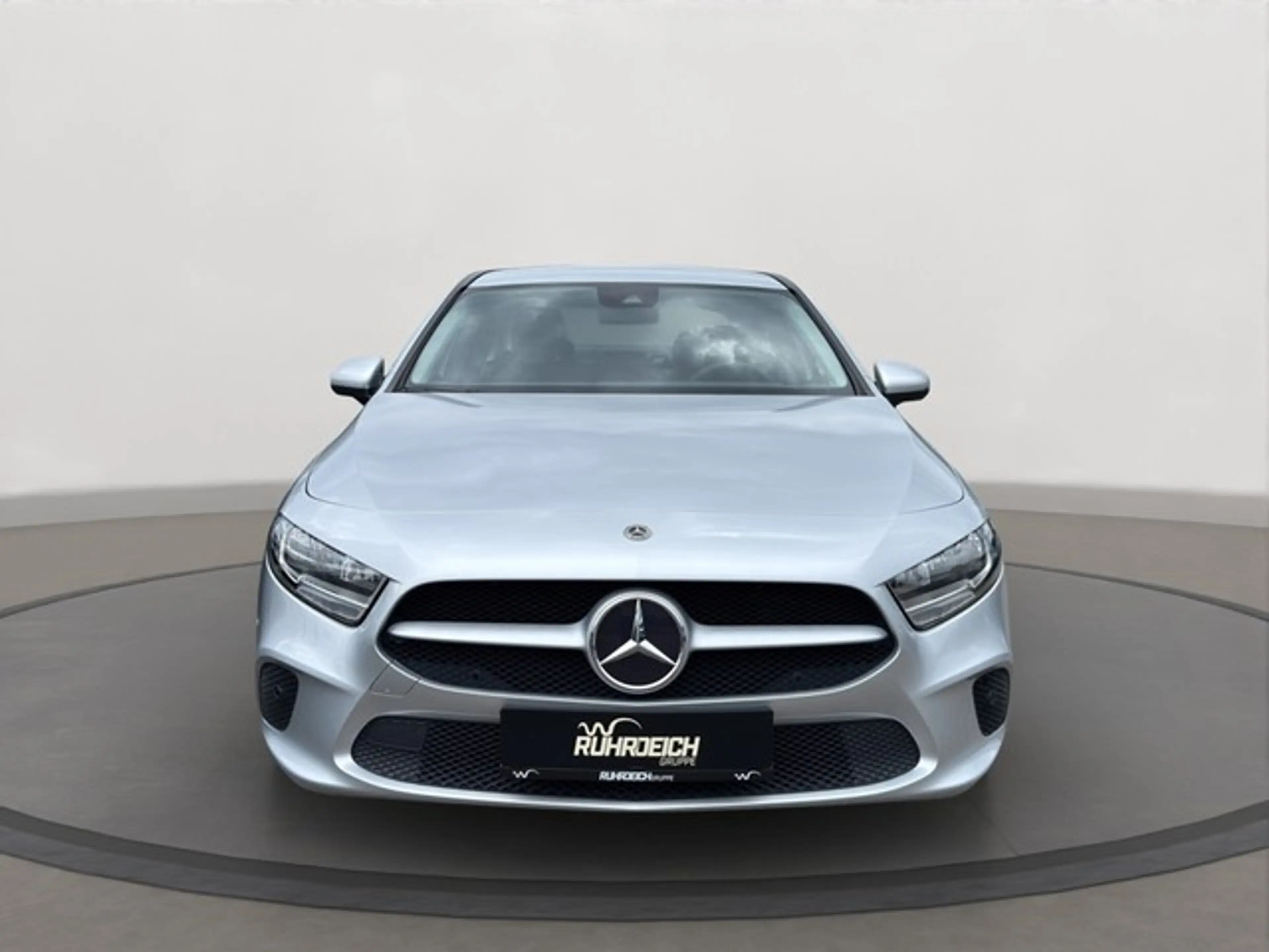 Mercedes-Benz E 250 A-Klasse 250 e Plug-in-Hybrid Navi+Sitzhzg+PDC ... — photo 6