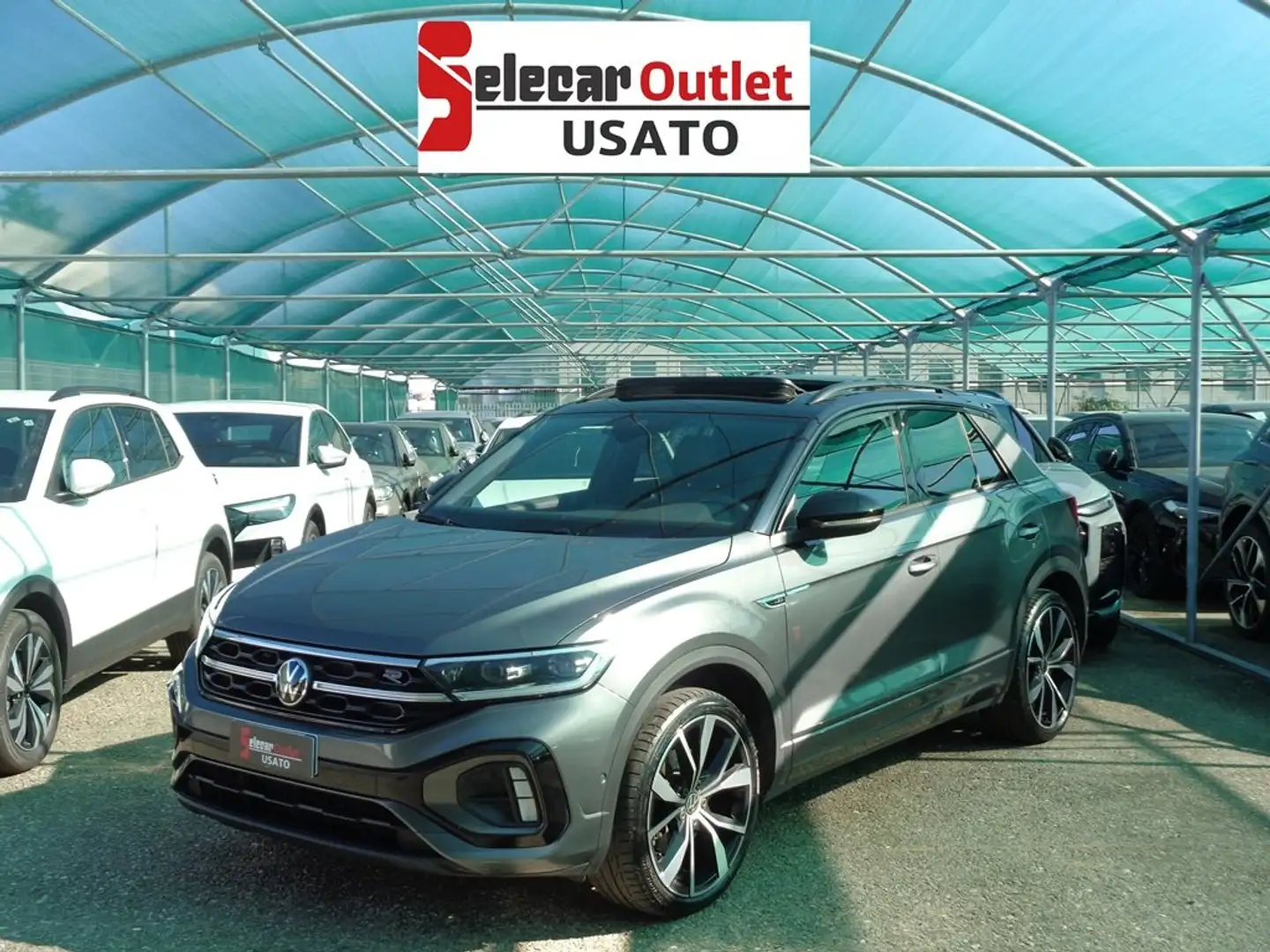Volkswagen T-Roc 2.0 TDI 115CV SCR R-Line Grigio - 1