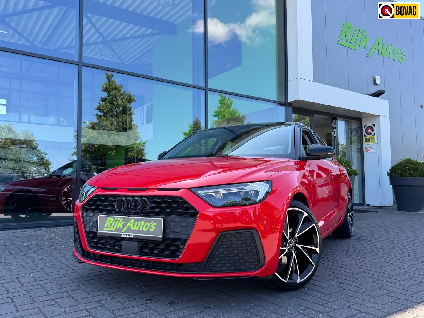 Audi A1 Sportback 30 TFSI * Led * Stoelverwarming * PDC * Rood - 1