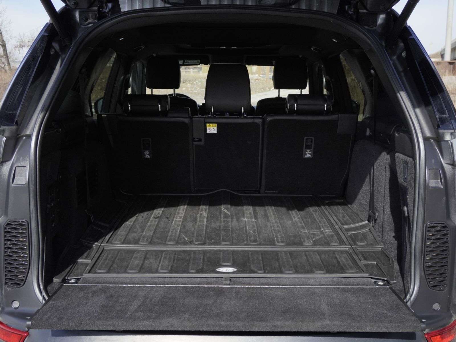 2018 Land Rover Discovery CLEAN CARFAX HSE DISCOVERY THIRD ROW thumb 30