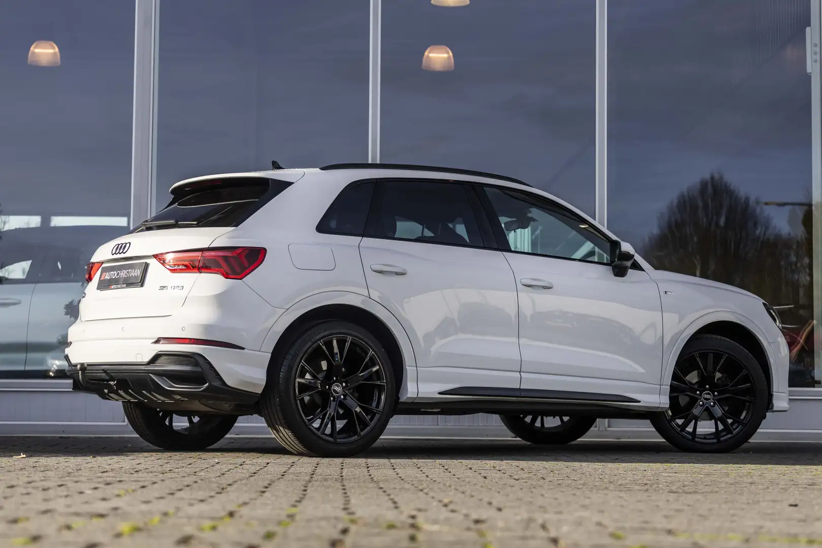 Audi Q3 35 TFSI Pro Line S | 20" | Virtual | Stoelverwarmi Wit - 2