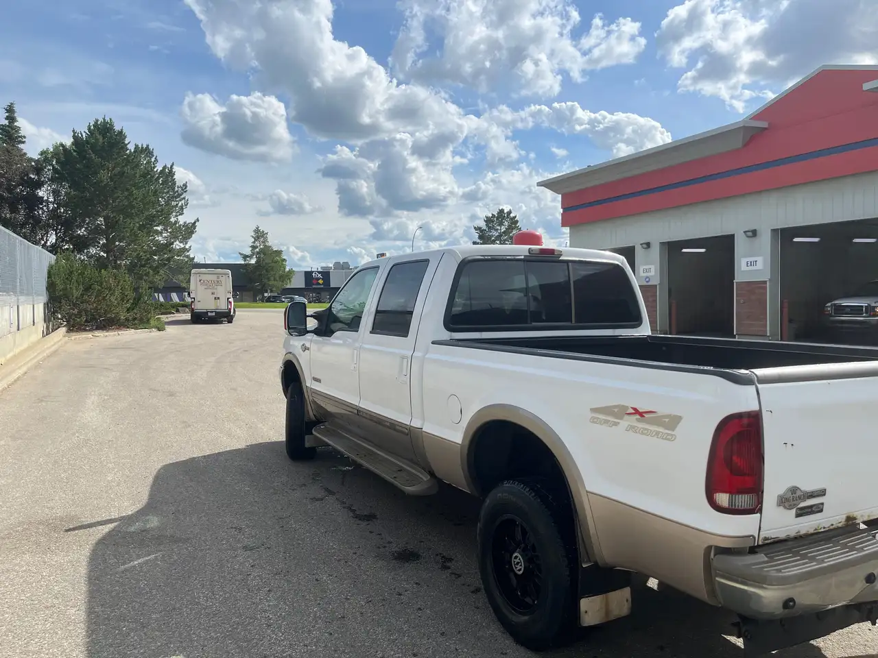 Ford F 350 photo Ford F 350