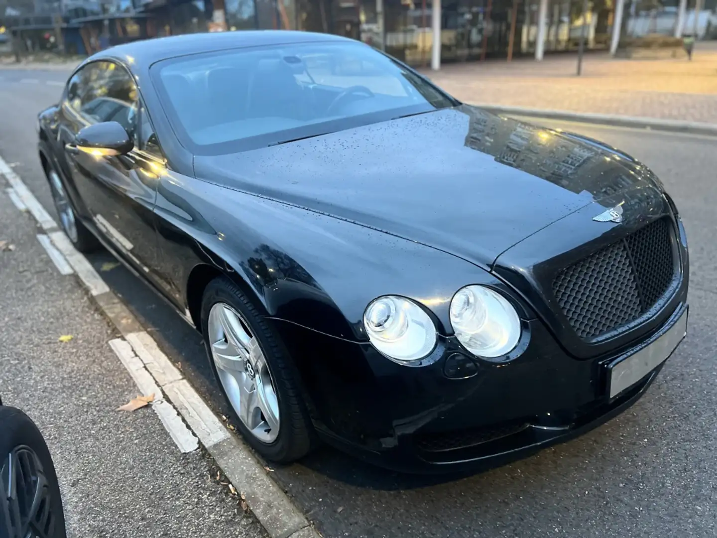 Bentley Continental GT Mulliner W12 Aut. Zwart - 1