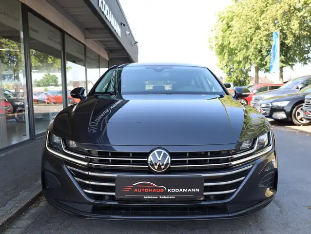Volkswagen Arteon view 4