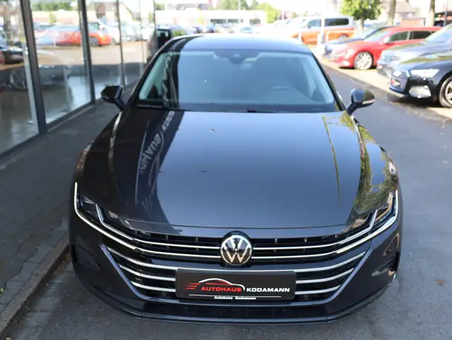 Volkswagen Arteon view 3