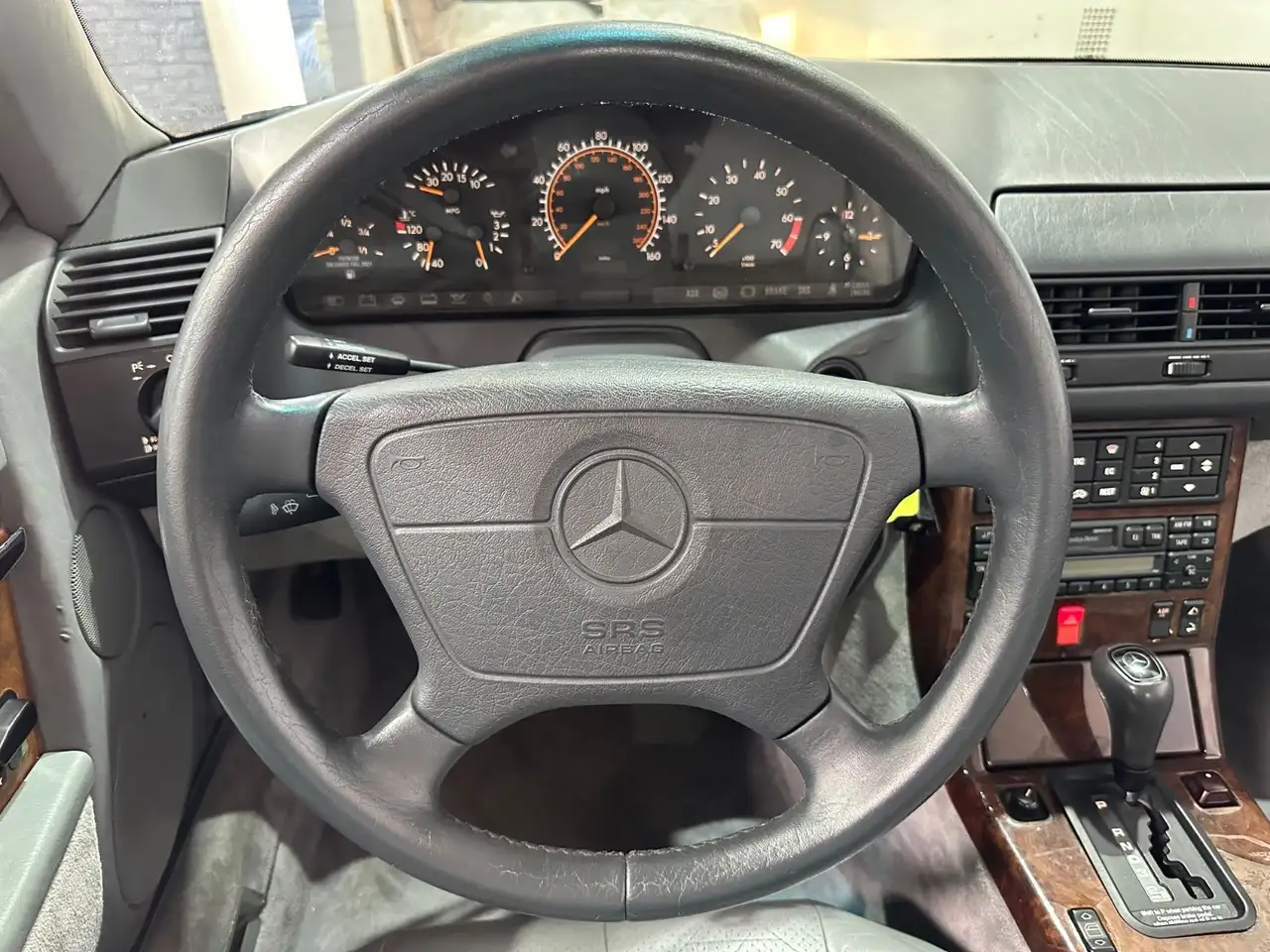 Mercedes-Benz SL 500 SL500-R129 LEDER/KLIMA/H-ZUL./XENON/SCHECKH./TOP, foto 12