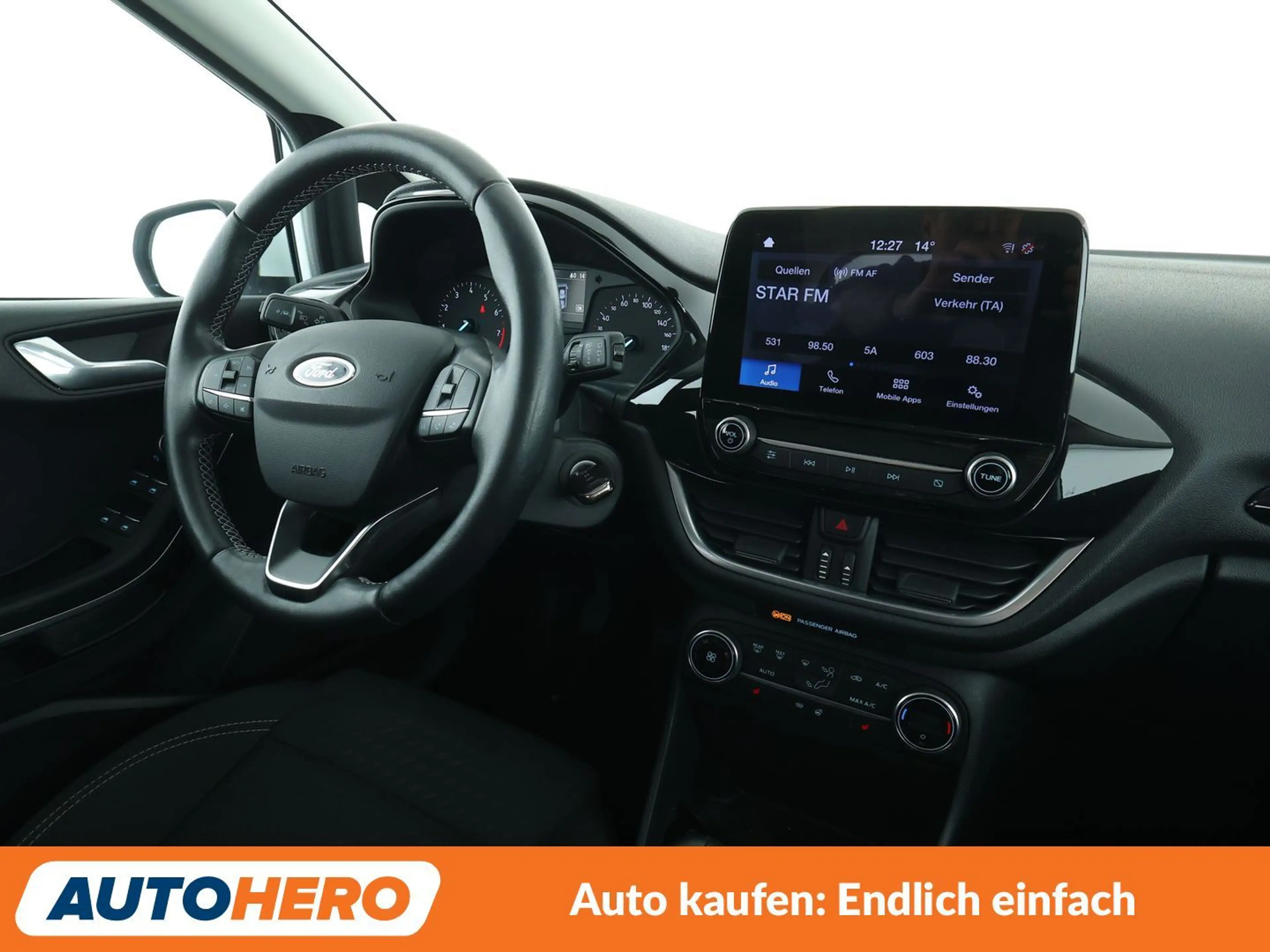 Ford Fiesta 1.0 EcoBoost Titanium — photo 13