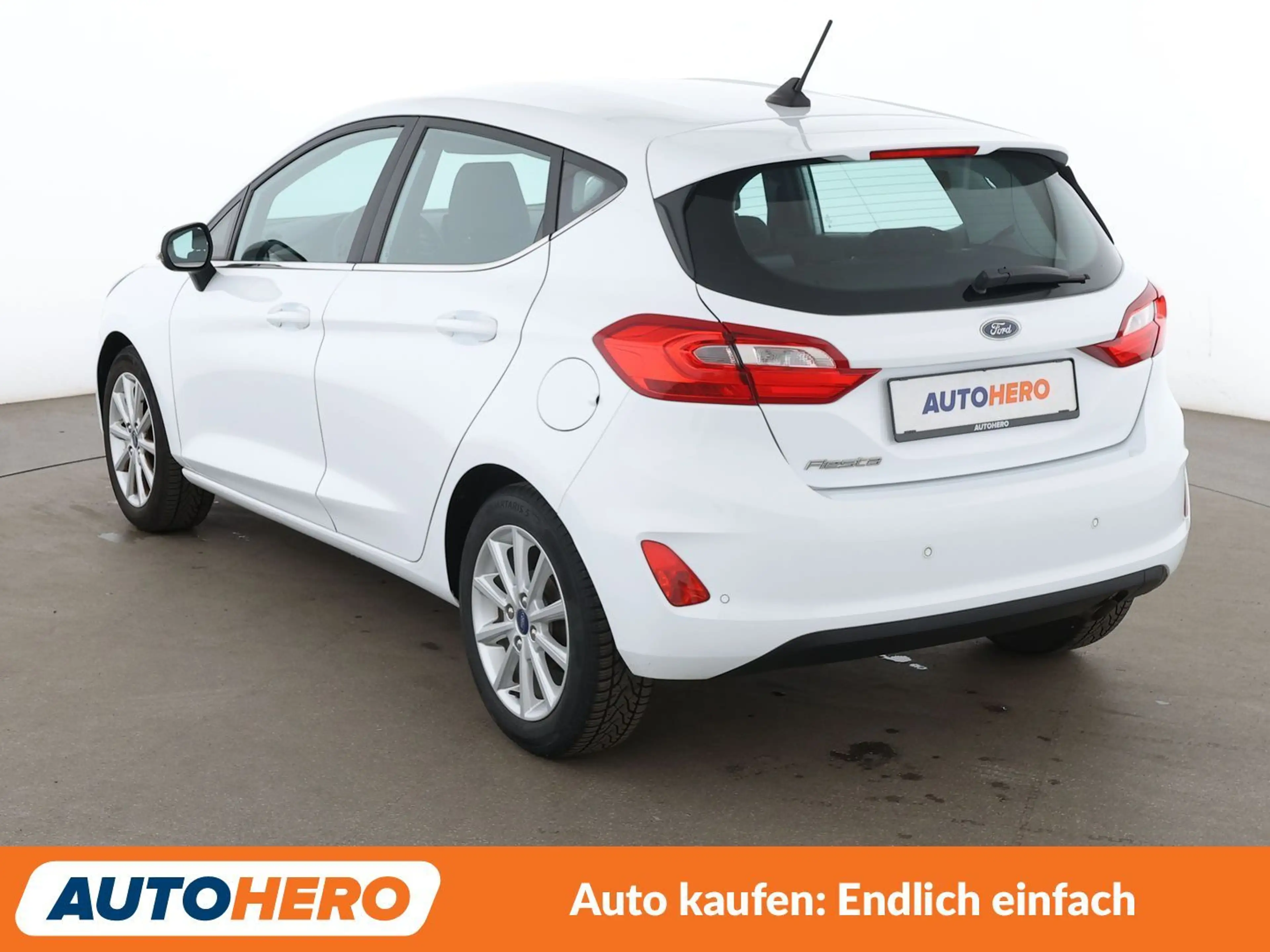 Ford Fiesta 1.0 EcoBoost Titanium — photo 4
