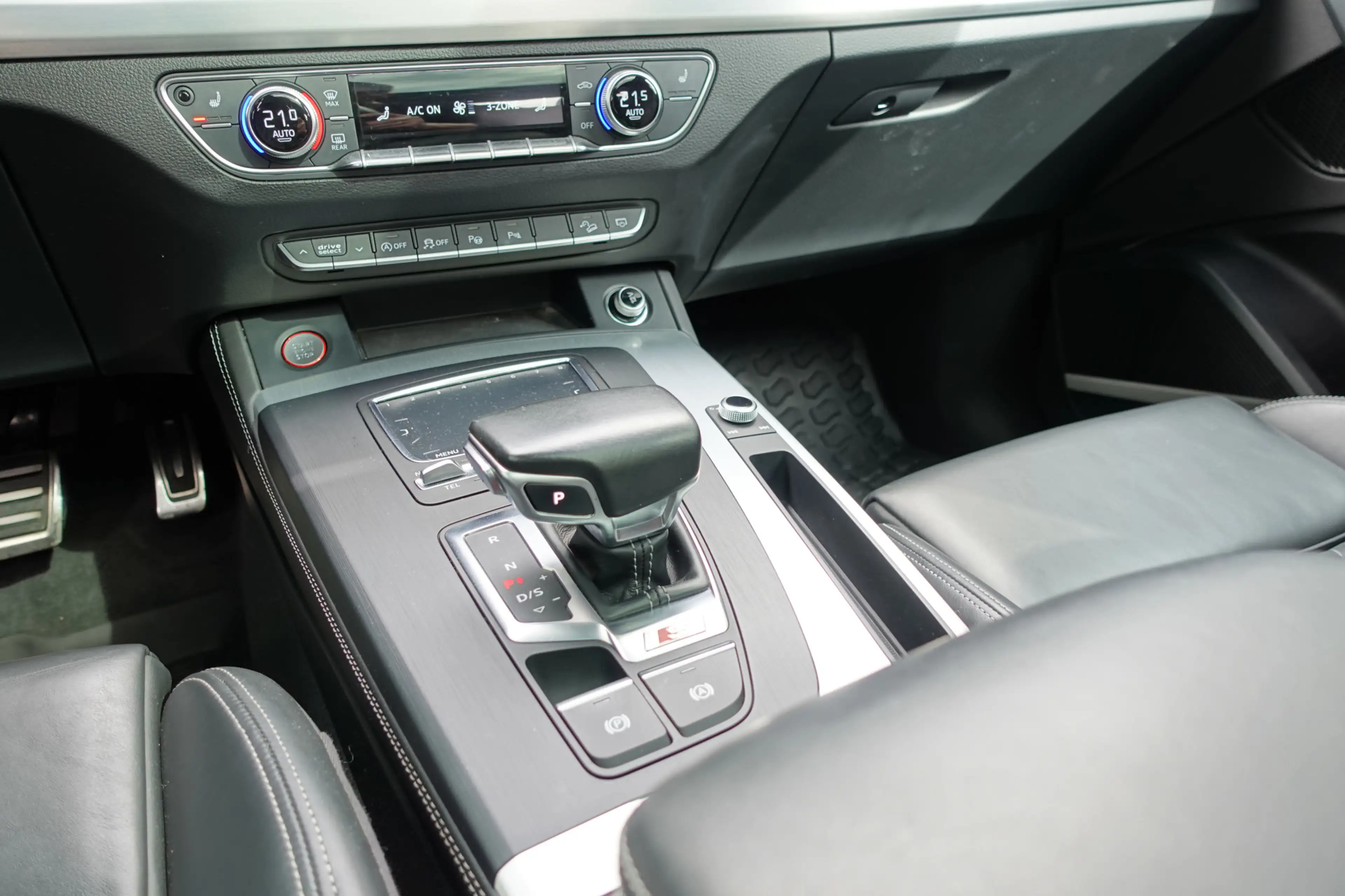Audi SQ5 3.0 TFSI SQ5 quattro Pro Line Plus | 360° Camera | — photo 28