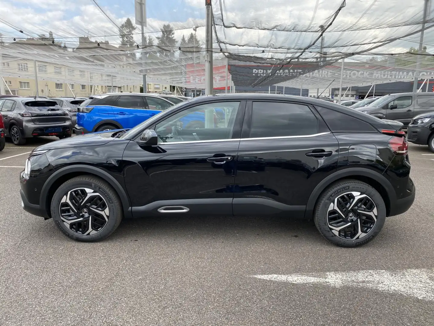Citroen C4 III 1.5 BlueHDi 130 EAT8 MAX Noir - 2