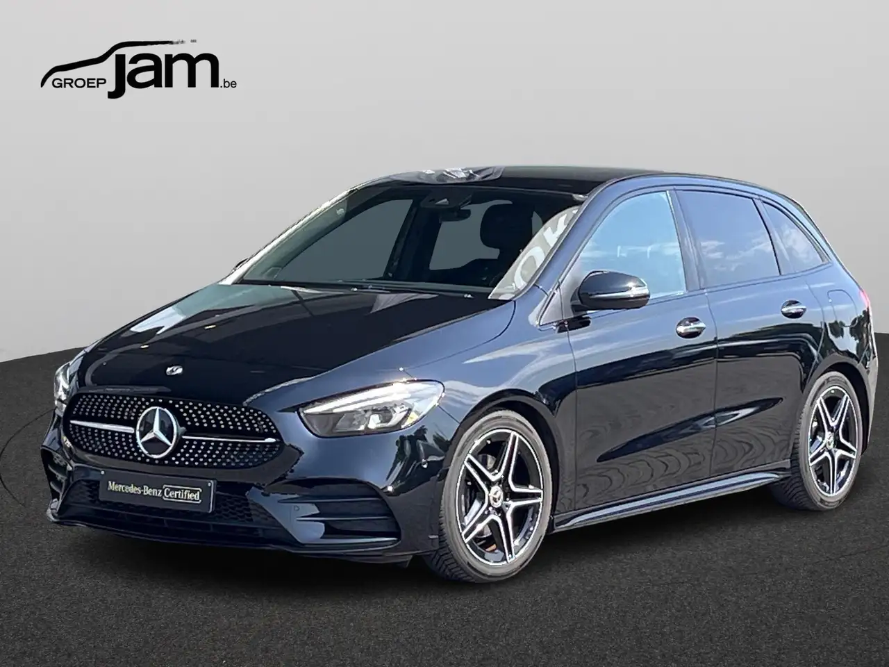Mercedes-Benz B 180