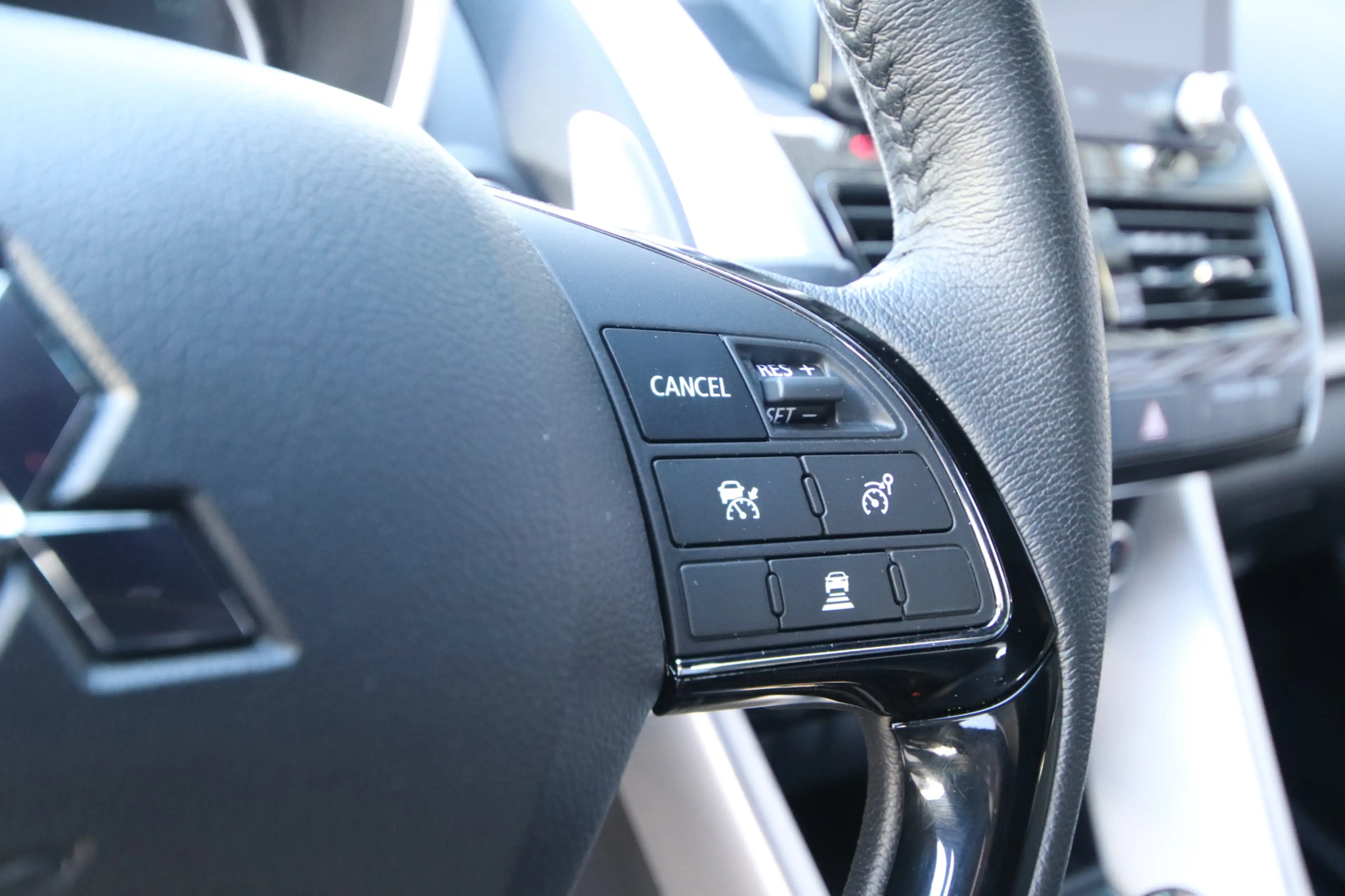 Mitsubishi Eclipse Cross 2.4 PHEV Executive Trekhaak, Adaptive Cruise, New — photo 6