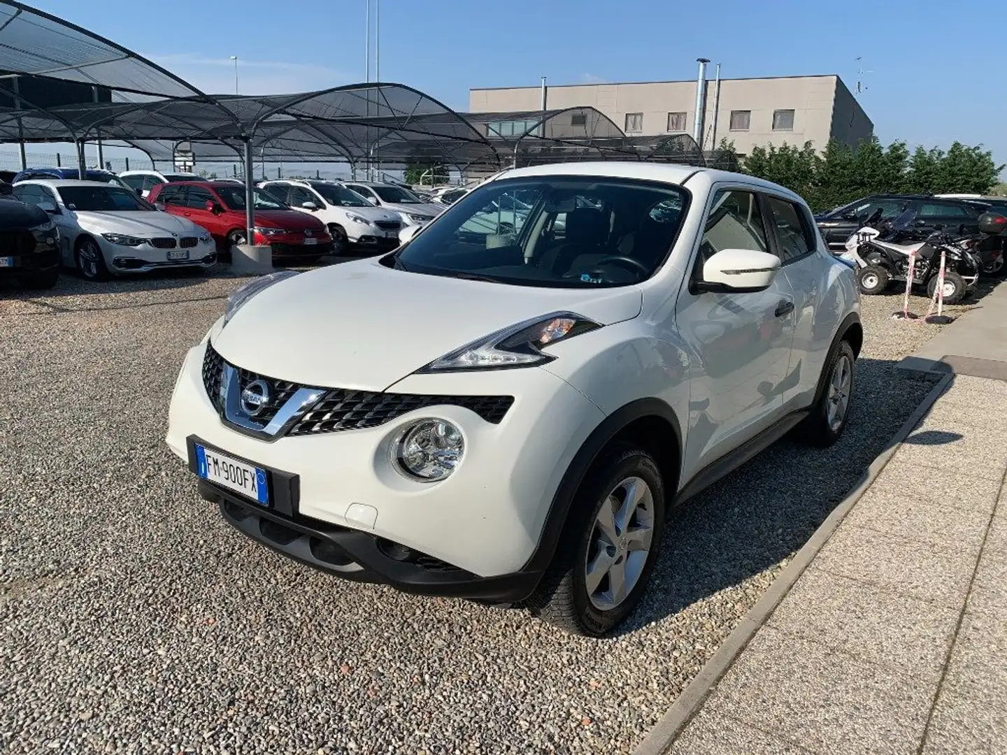 Nissan Juke 1.6 GPL Eco Business Bianco - 1