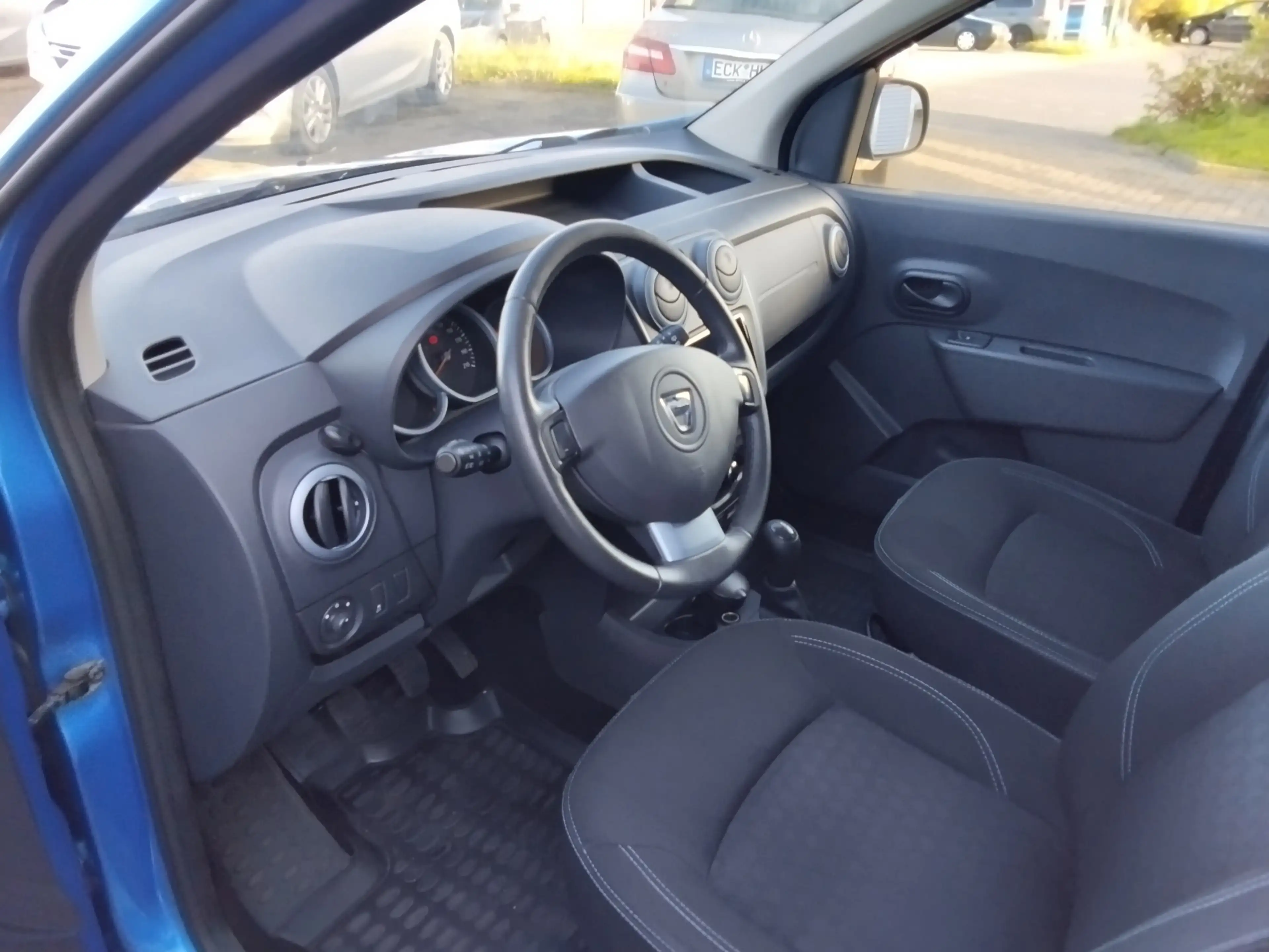 Dacia Dokker 1.2 TCe Stepway/1.Hnd./RFK/SHZG/PDC/Infotainment — photo 8