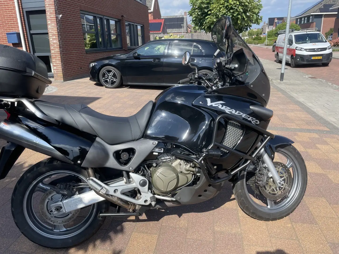 Honda XL 1000 Varadero Zwart - 2