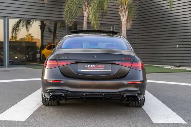Mercedes-Benz S-Class view 5