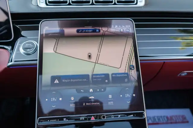 Mercedes-Benz S-Class view 11