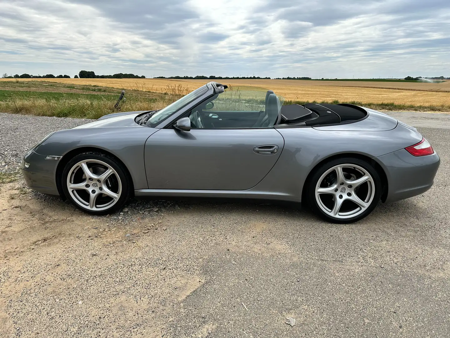 Porsche 997 911 Carrera 4 Cabriolet Grau - 1