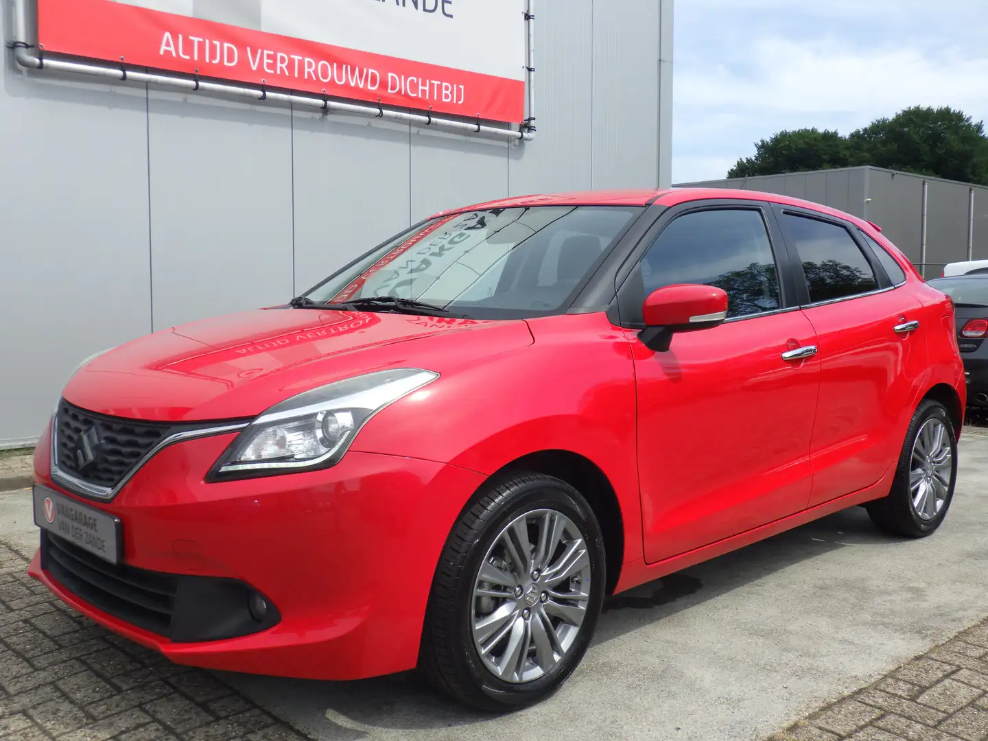 Suzuki Baleno 1.0 Boosterjet High Executive, Camera, Cruise, Com Roşu - 2
