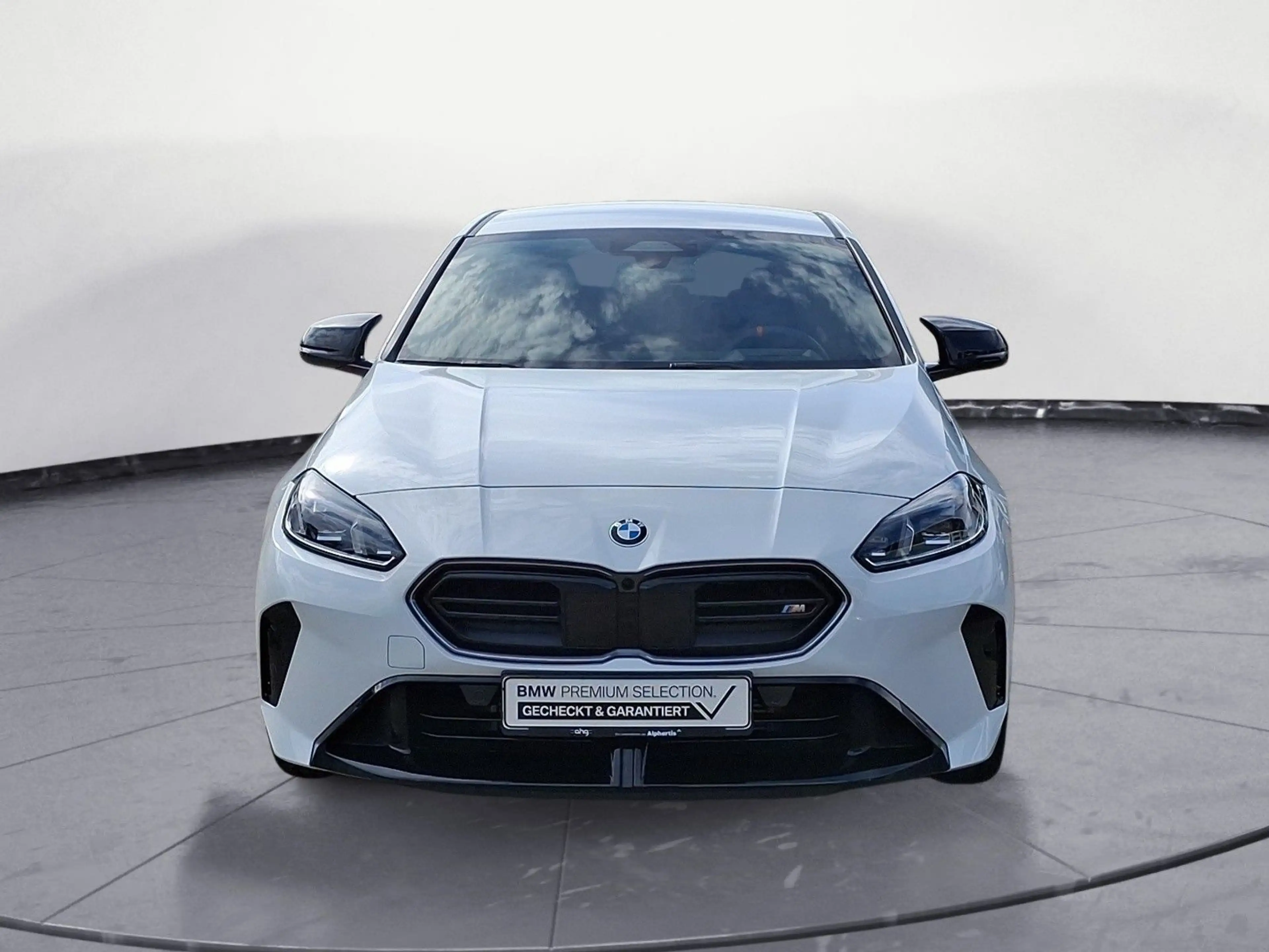BMW 135 xDrive Iconic Glow Head-Up Adaptiv LED harm — photo 10
