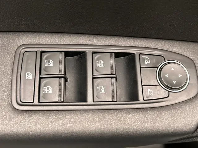 Renault Captur view 30