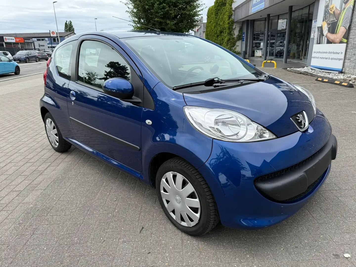 Peugeot 107 107 1.0i 12v Trendy - 2