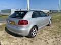 Audi A3 1.4 TFSI Ambit. PL Grijs - thumbnail 2