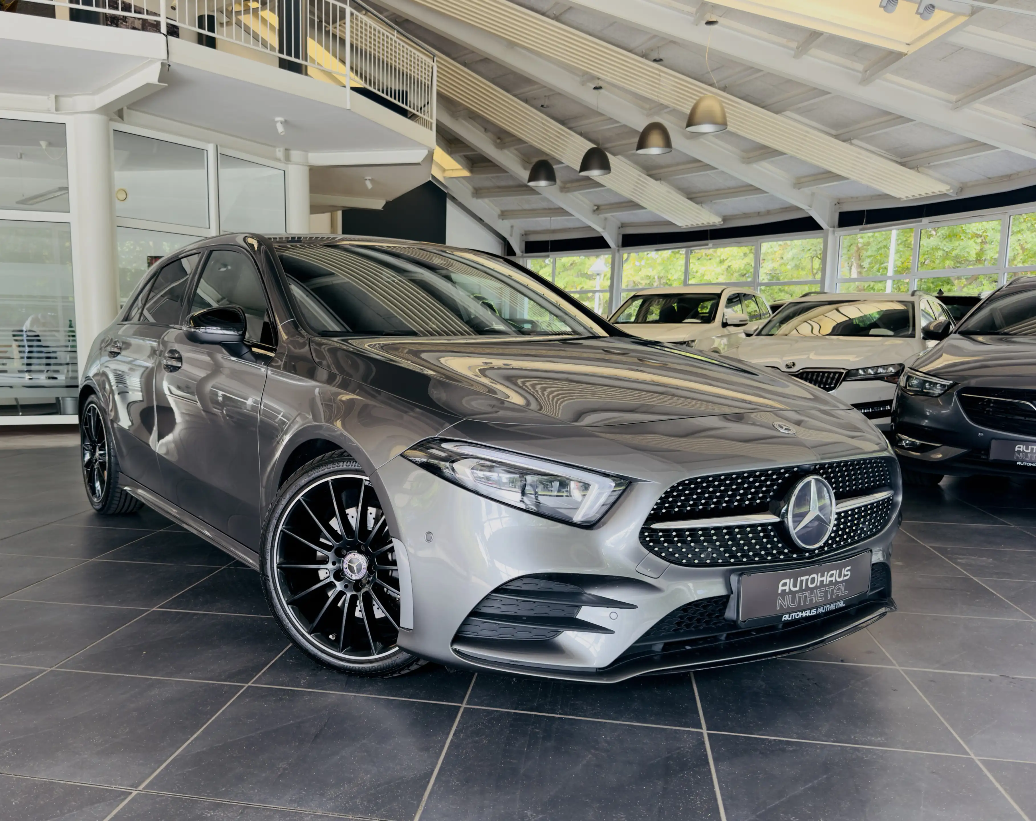 Mercedes-Benz A 220 AMG-LINE   BURMESTER   MEMORY   MULTIBEAM