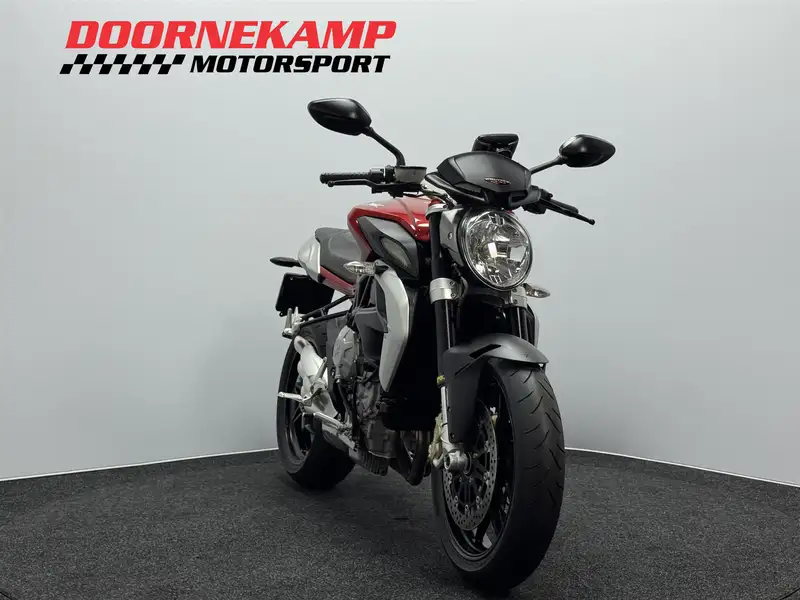 MV Agusta Brutale 800 - foto 4
