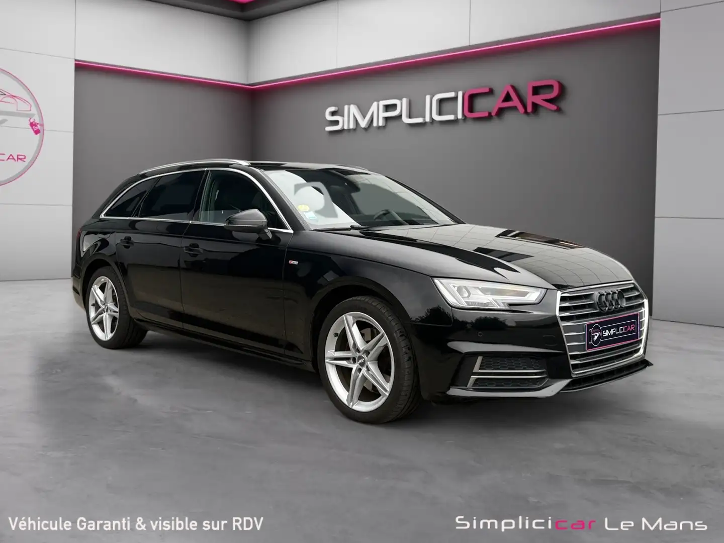 Audi A4 A4 Avant 2.0 TDI 150 S line Schwarz - 1