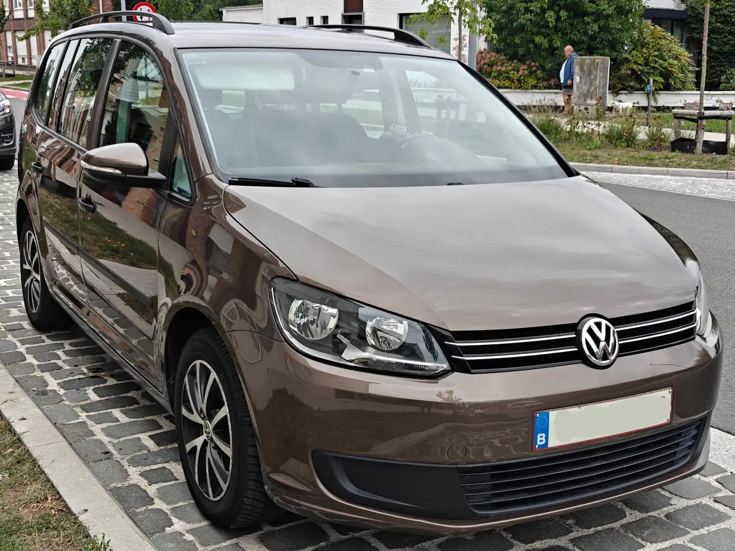 Volkswagen Touran Touran 1.6 TDI DPF BlueMotion Technology Trendline Barna - 1