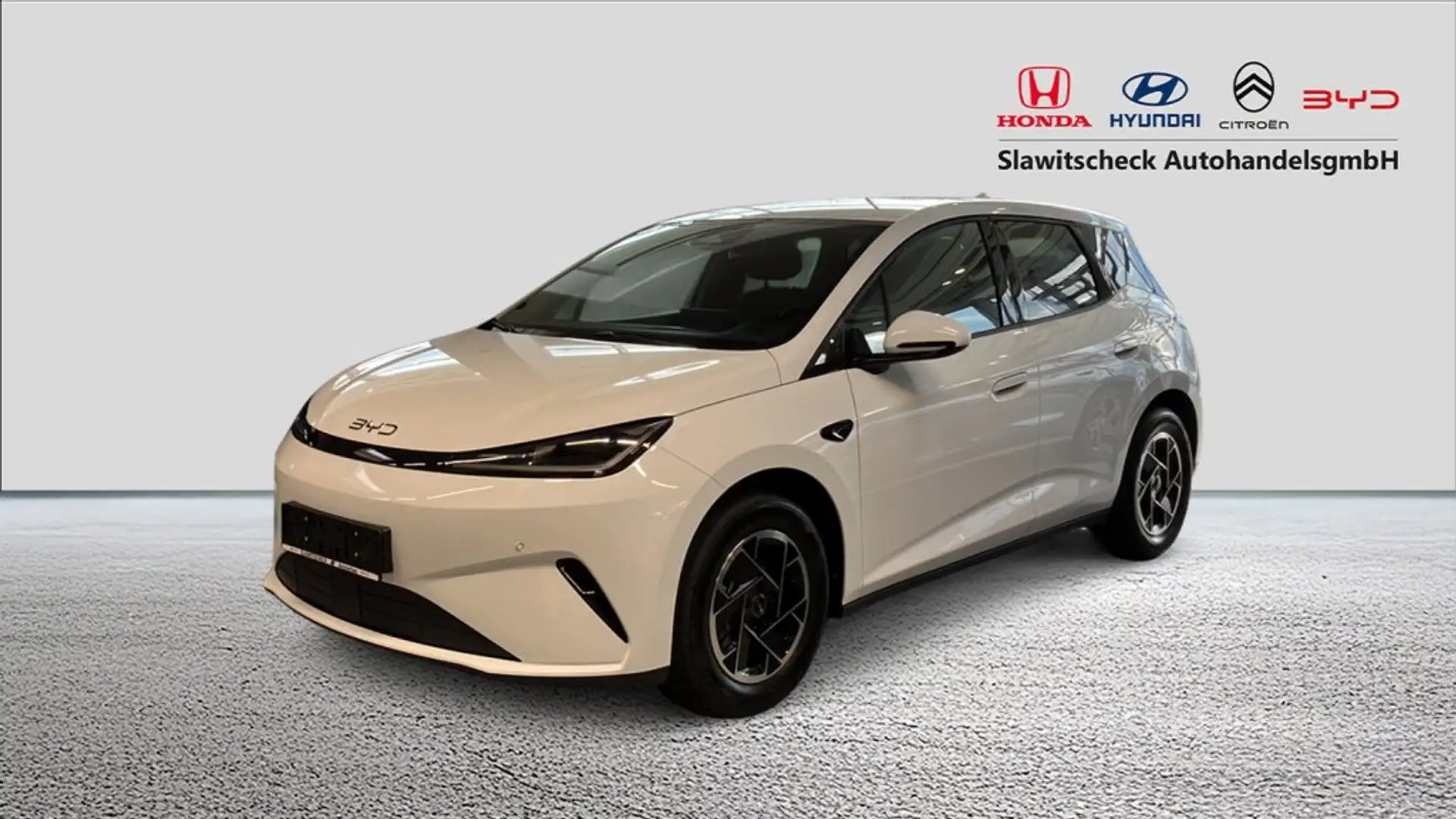 BYD Dolphin G DM-i Boost Weiß - 2
