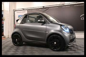 Fortwo Cabrio Brabus 0.9 Turbo Xclusive DCT / CAMERA / GPS NAVIGATION !!