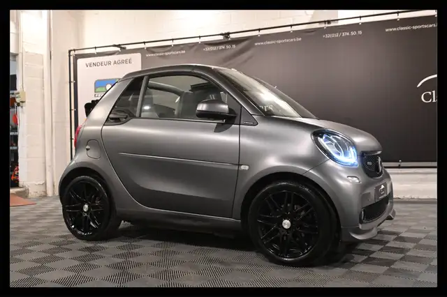 smart forTwo Fortwo Cabrio Brabus 0.9 Turbo Xclusive DCT / CAMERA / GPS NAVIGATION !!
