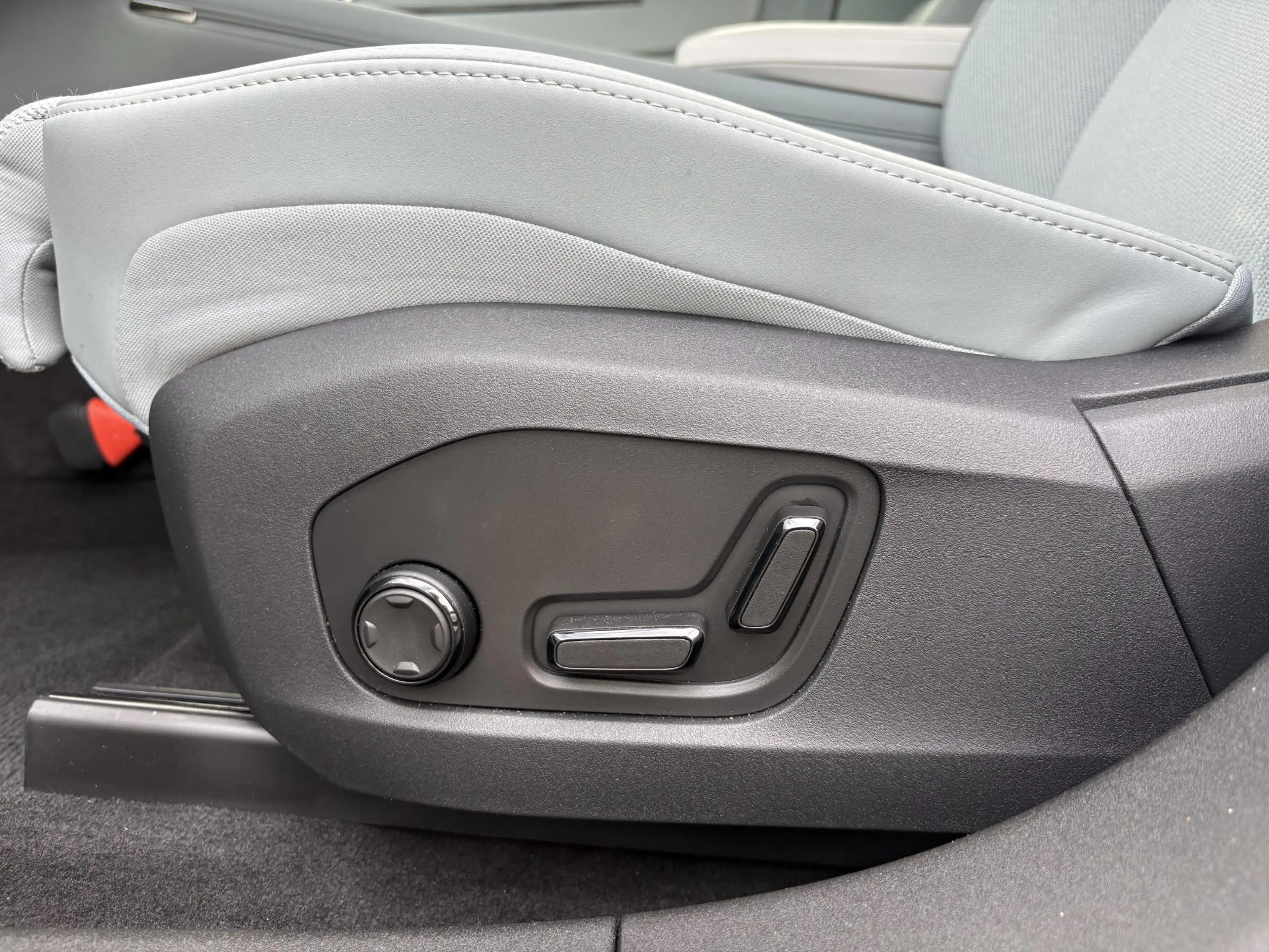 Polestar 4 Long Range Single motor Plus 100 kWh | 22kW Lader — photo 6